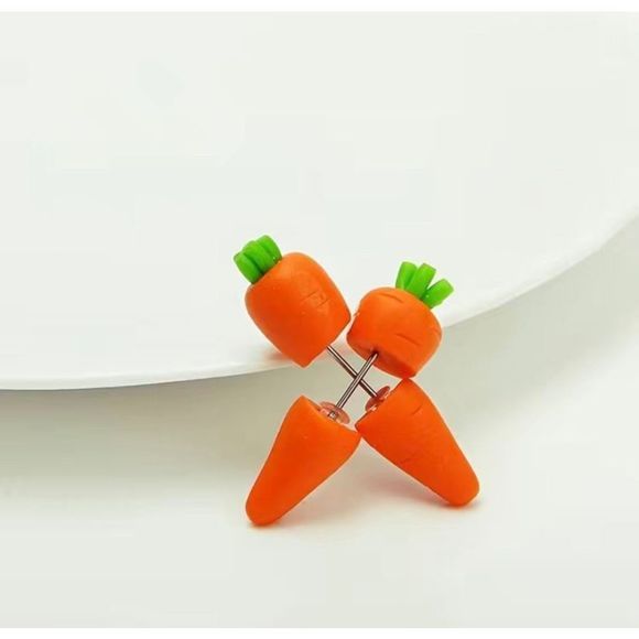 Adorable Easter Carrot Earrings - Picture 2 of 5